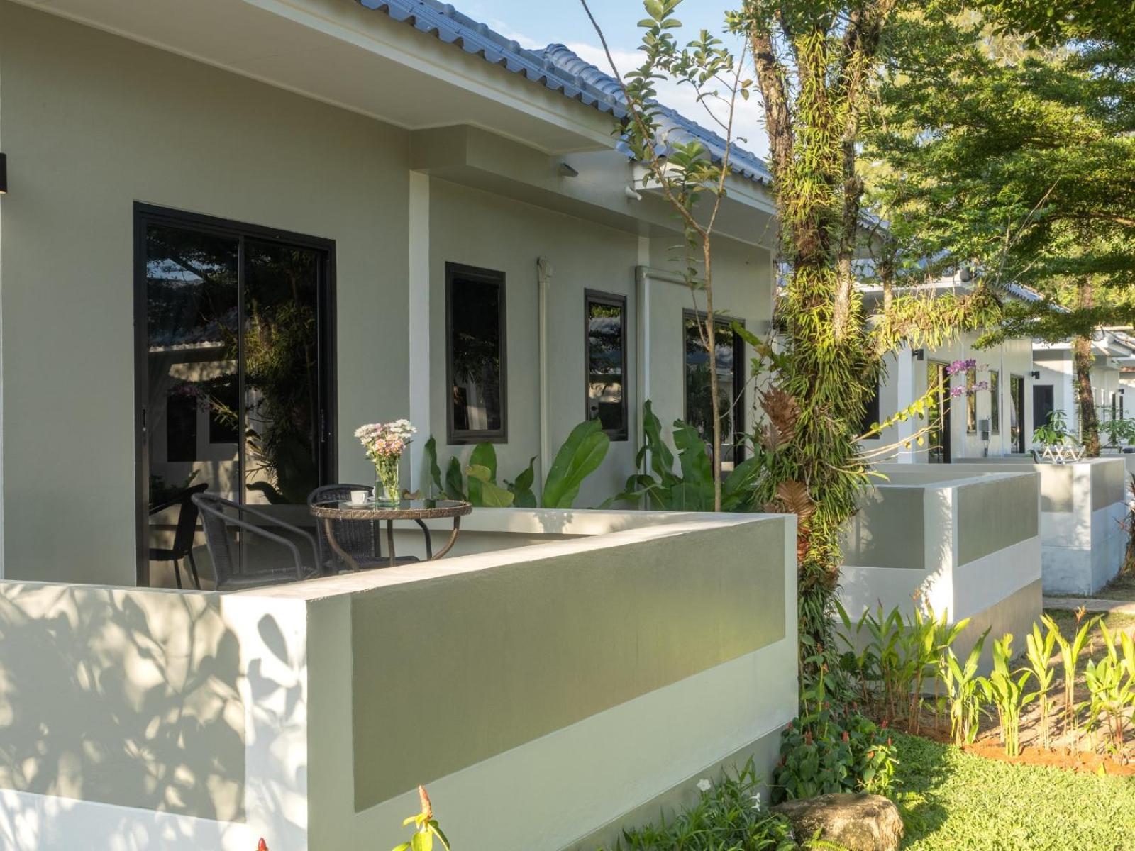 Isara Nai Yang Resort Exterior foto